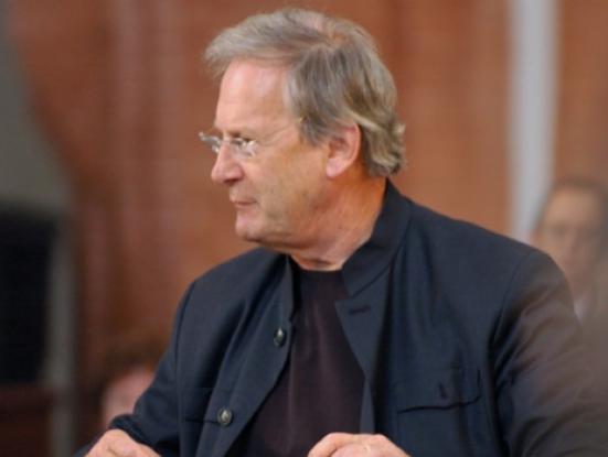 John Eliot Gardiner in rehearsal (Manfred Waffender, 1999)