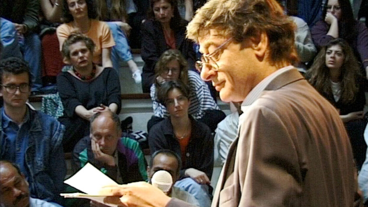 Mahmoud Darwich: et la terre, comme la langue...