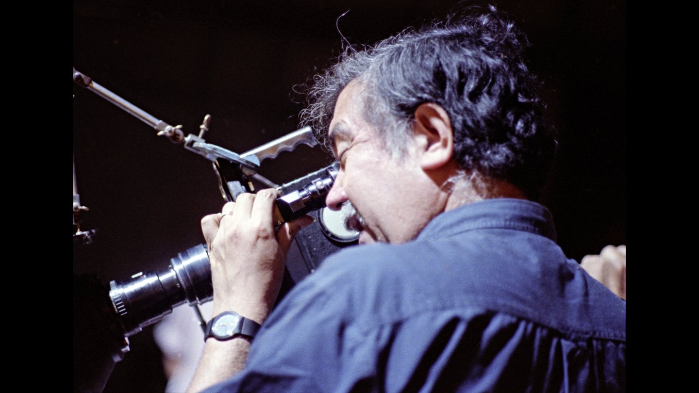 Tous les nuages sont des horloges. Raúl Ruiz