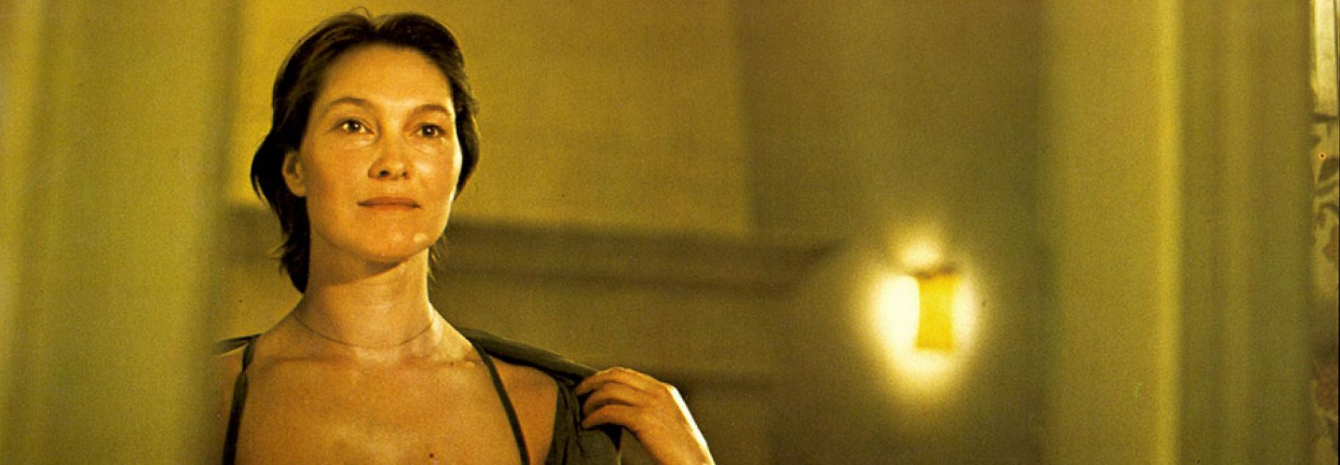 Die linkshändige Frau