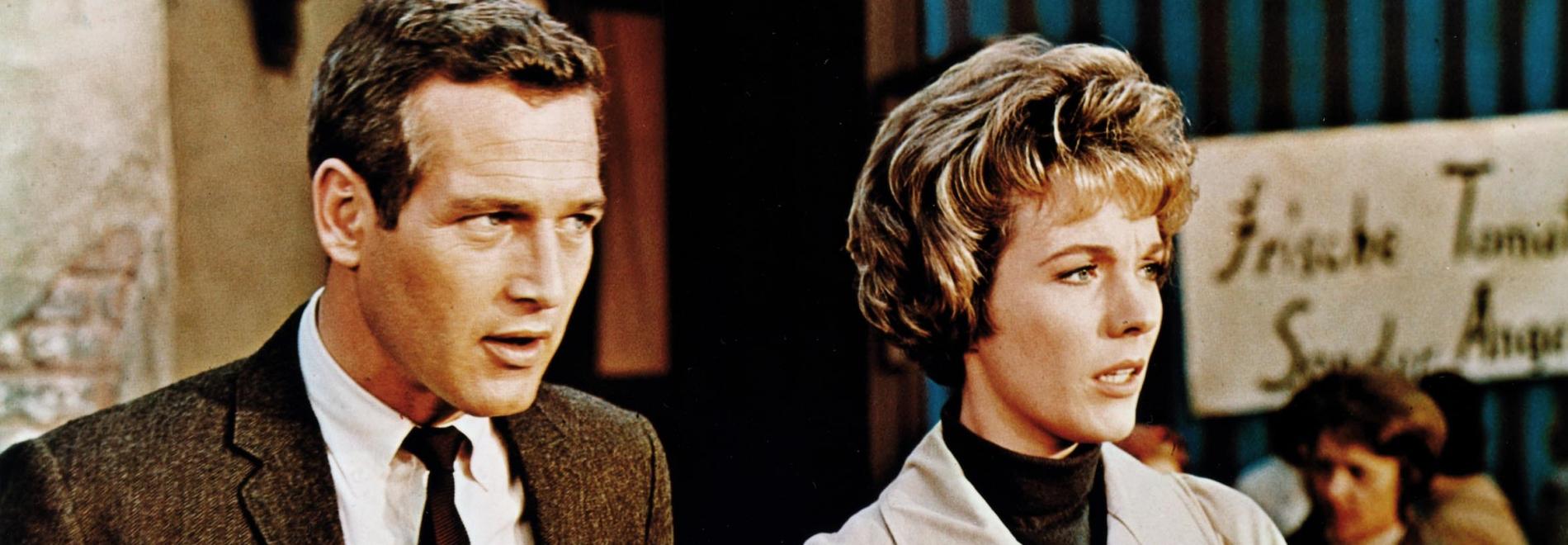 Torn Curtain Cortina esquinçada