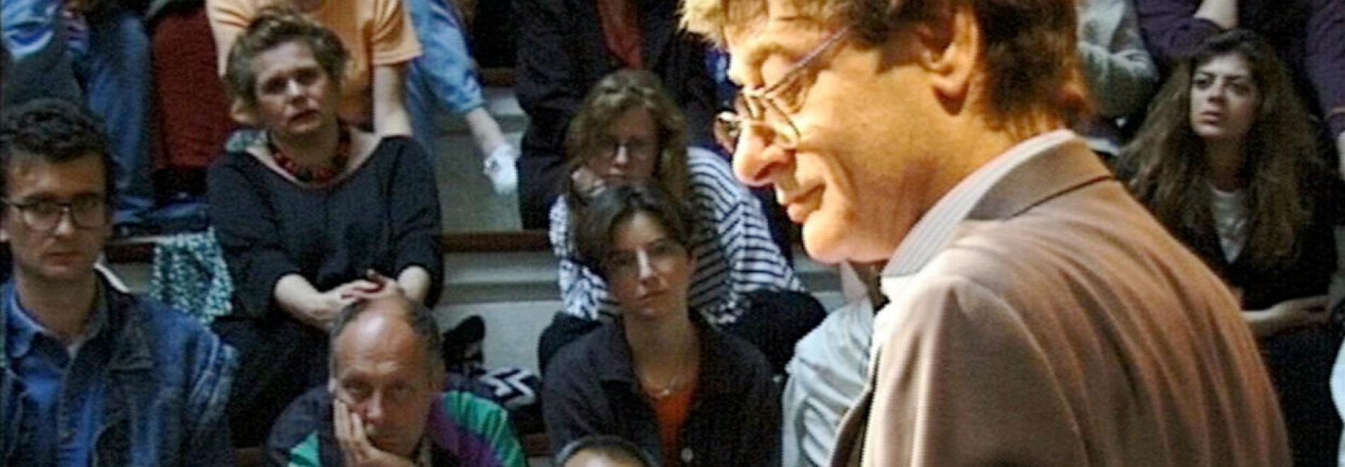 Mahmoud Darwich: et la terre, comme la langue...