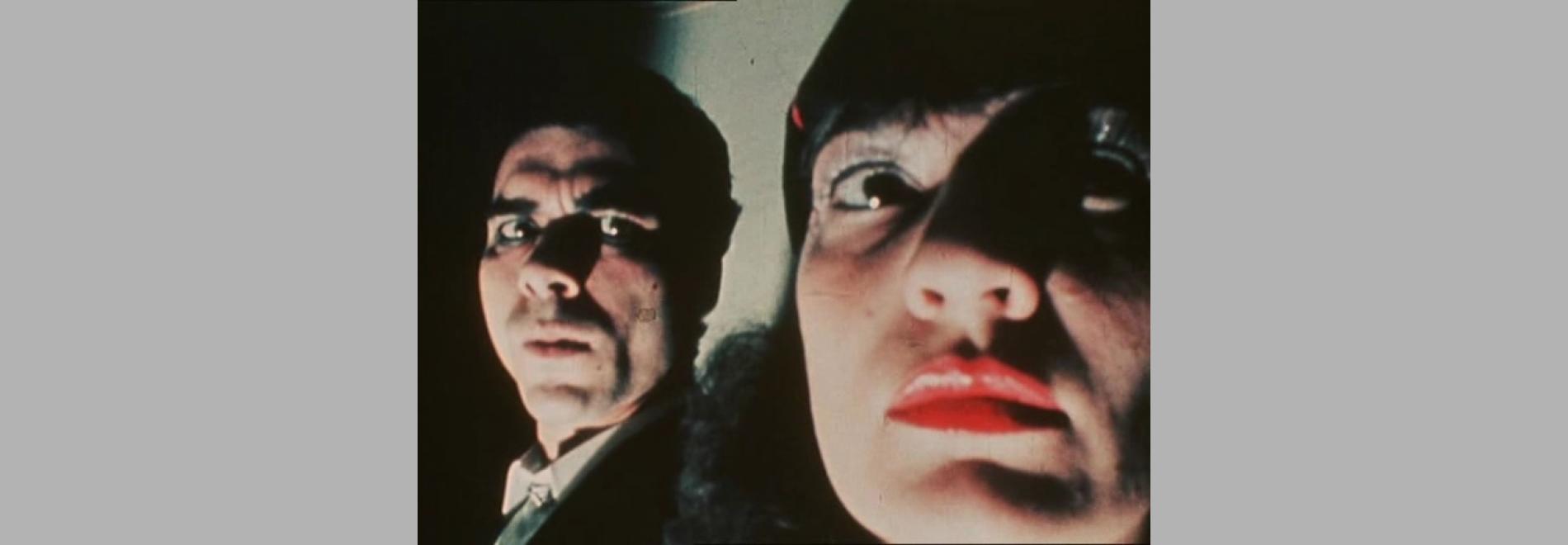 À l'ombre de la canaille bleue (Pierre Clémenti, 1986)