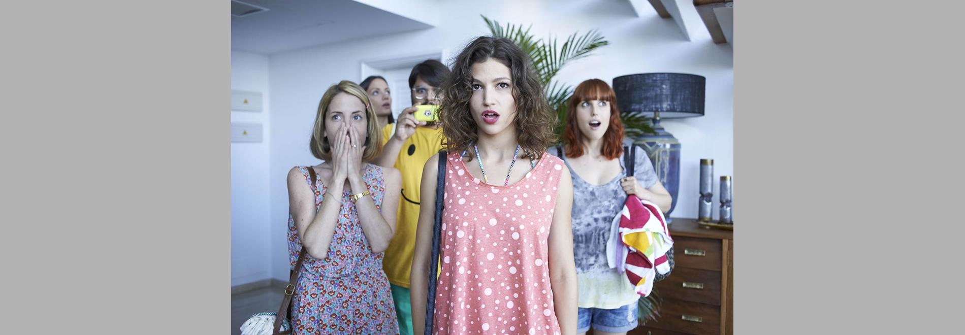 Cómo sobrevivir a una despedida (Manuela Moreno, 2015)