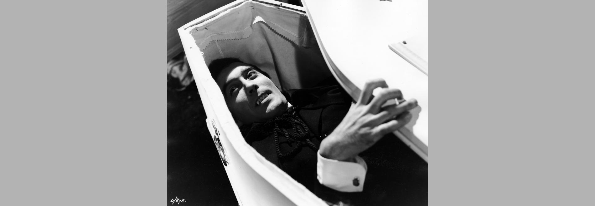 In memoriam: Vicente Aranda i Christopher Lee ('Dracula')