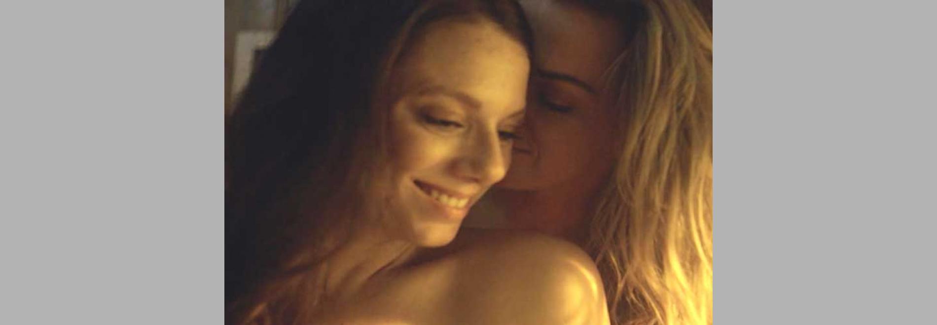 Female Connection (Adrienne Levy, 2018)