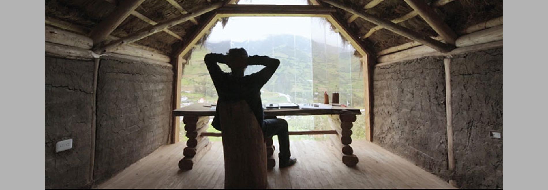 Hacer mucho con poco (Katerina Kliwadenko, Mario Novas, 2017)