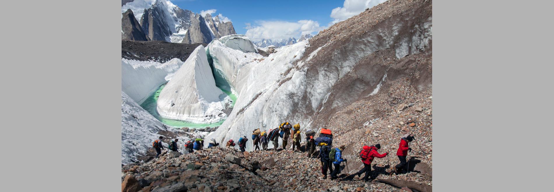 K2. Dotknac nieba (Eliza Kubarska, 2015)