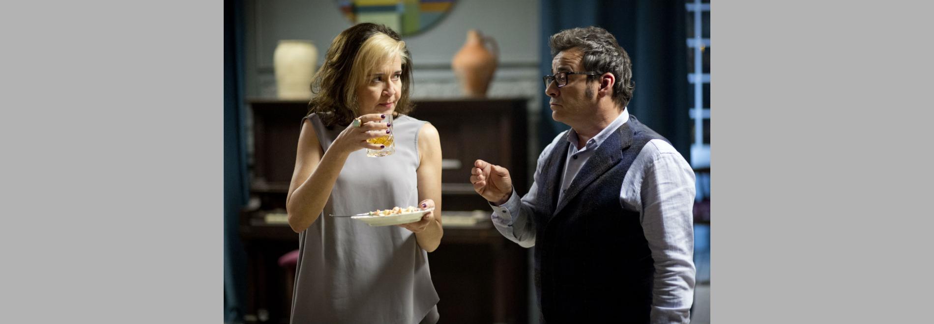 La noche que mi madre mató a mi padre (Inés París, 2016)