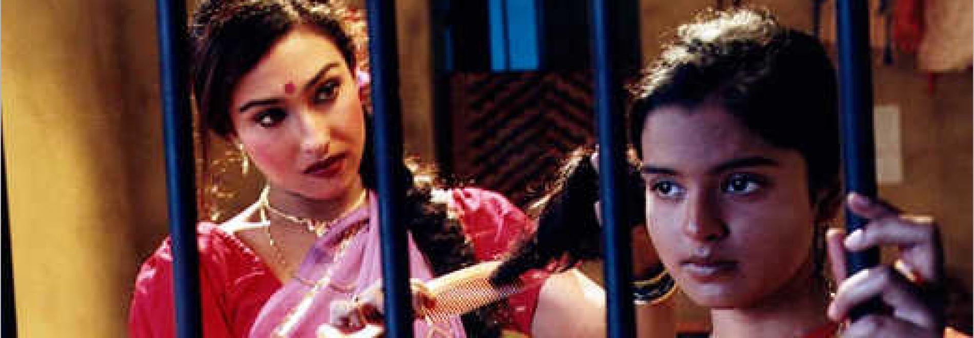 Mondo Meyer Upakhyan / Historia de una chica traviesa (Buddhadev Dasgupta, 2002)