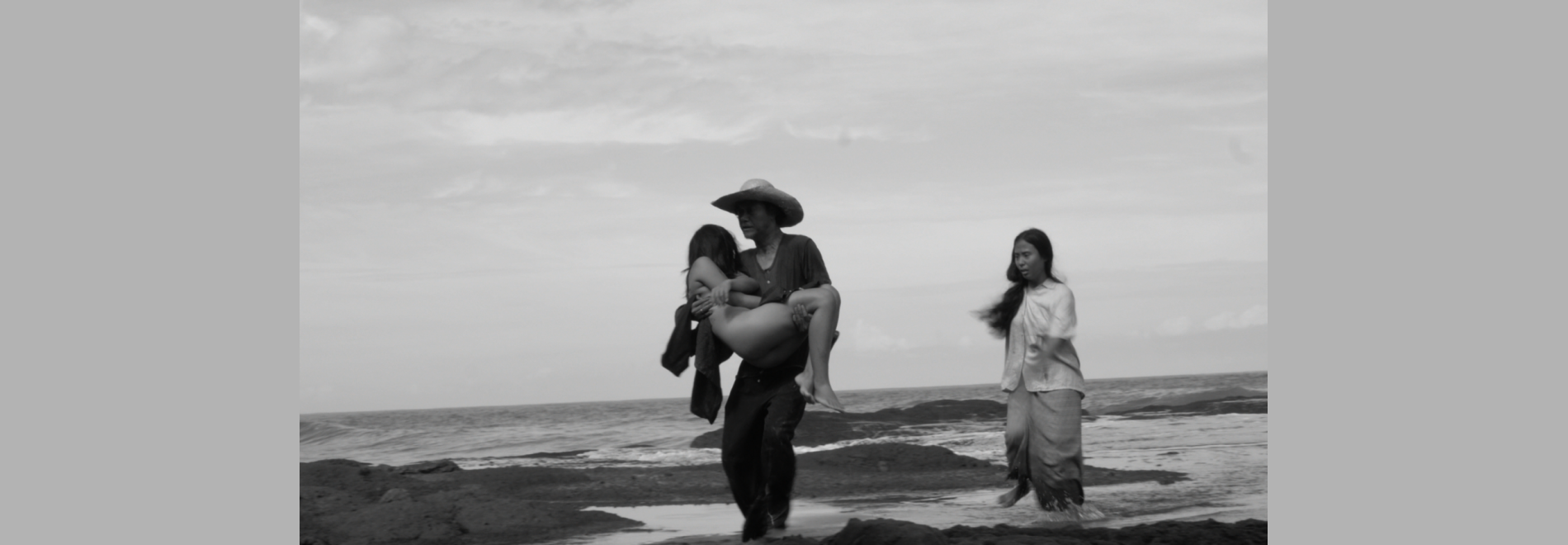 Mula sa kung ano ang noon / From What Is Before (Lav Diaz, 2014)