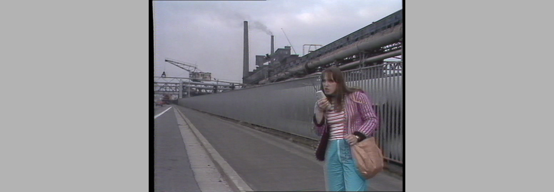 R... ne répond plus (Jean-Pierre Dardenne, Luc Dardenne, 1981)