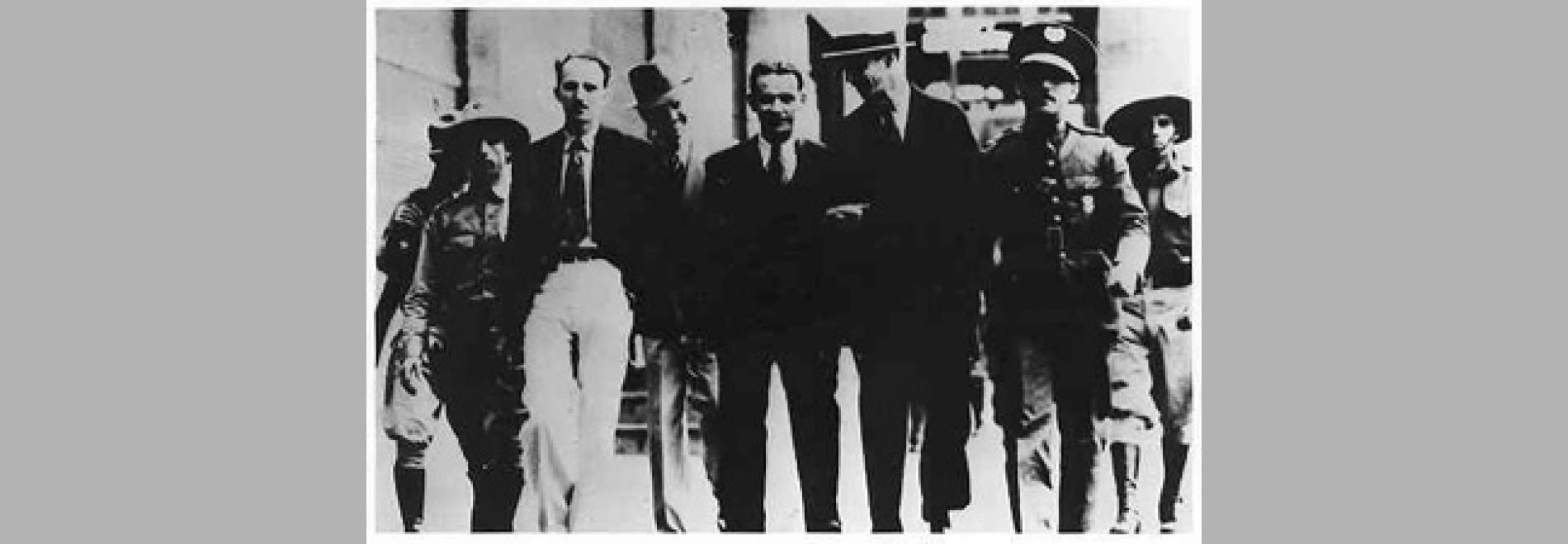 ¡Viva la República! (Pastor Vega, 2972)