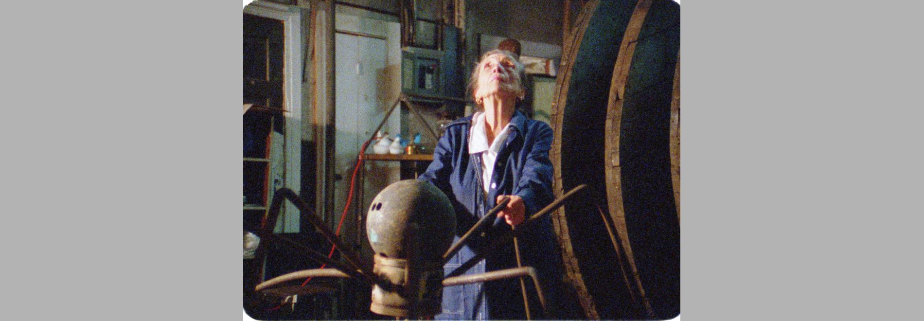 Louise Bourgeois: The Spider, the Mistress and the Tangerine 