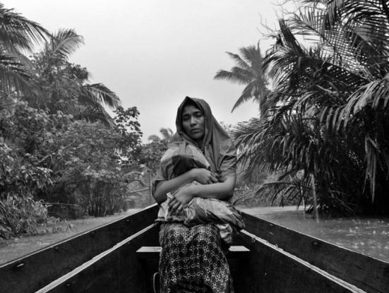 Mula sa kung ano ang noon / From What Is Before  (Lav Diaz, 2014) 1