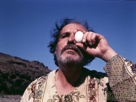 Foto Paco Rabal en una escena de 'Cabezas cortadas'. Glauber Rocha, 1970