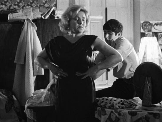 Dolgie provodi (Comiats llargs)